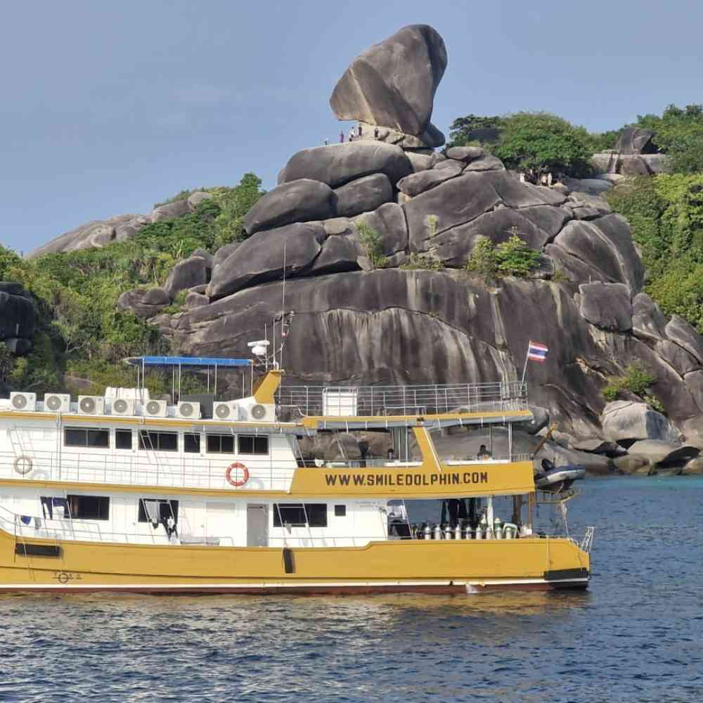 MV Gentle Giant